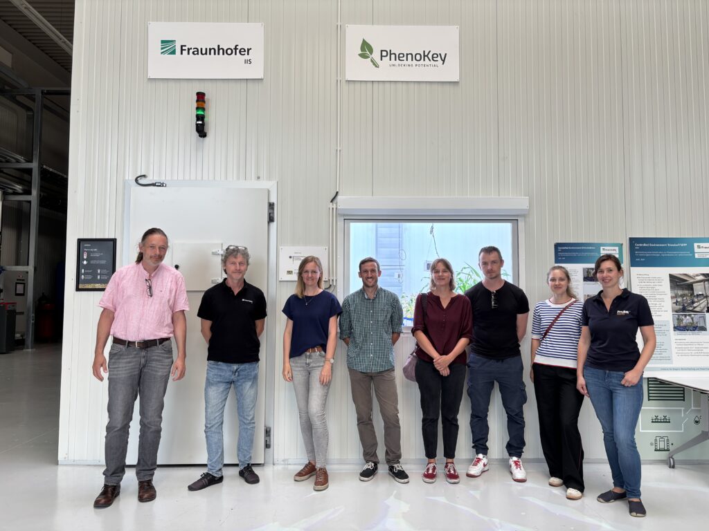 MAS Seeds Deutschland bei einem Besuch des Fraunhofer Instituts